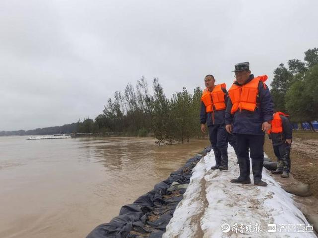 孤岛镇新任领导引领变革，塑造未来新篇章